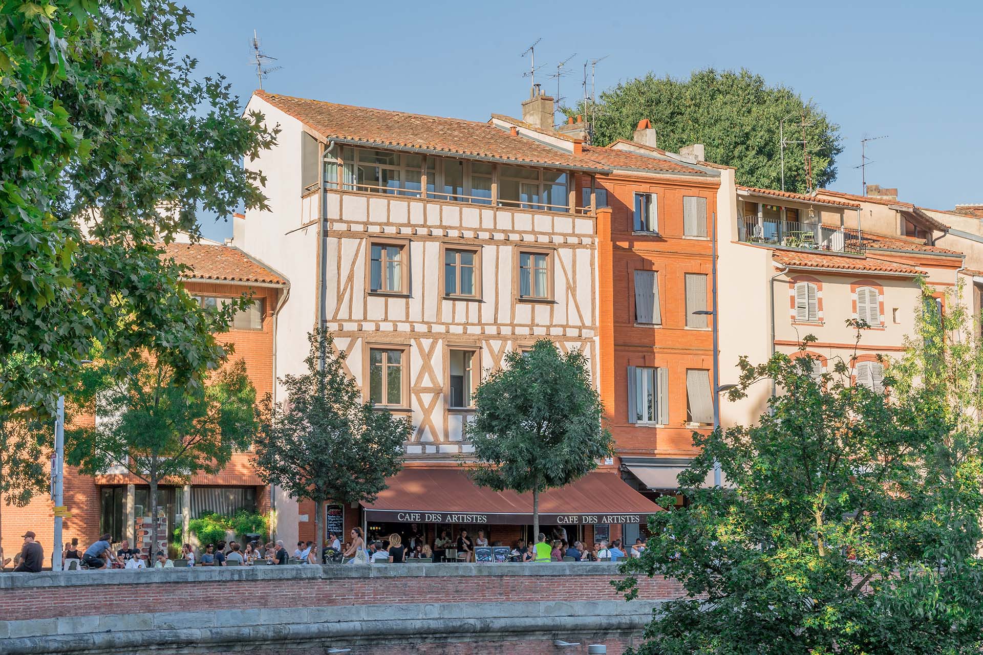 Visiter Toulouse, la place de la Daurade
