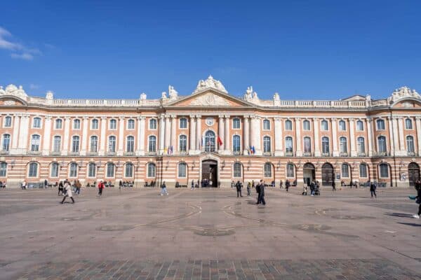 Visiter Toulouse, la place du Capitole