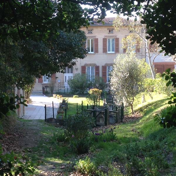 Le jardin de la grotte à Bonnefoy