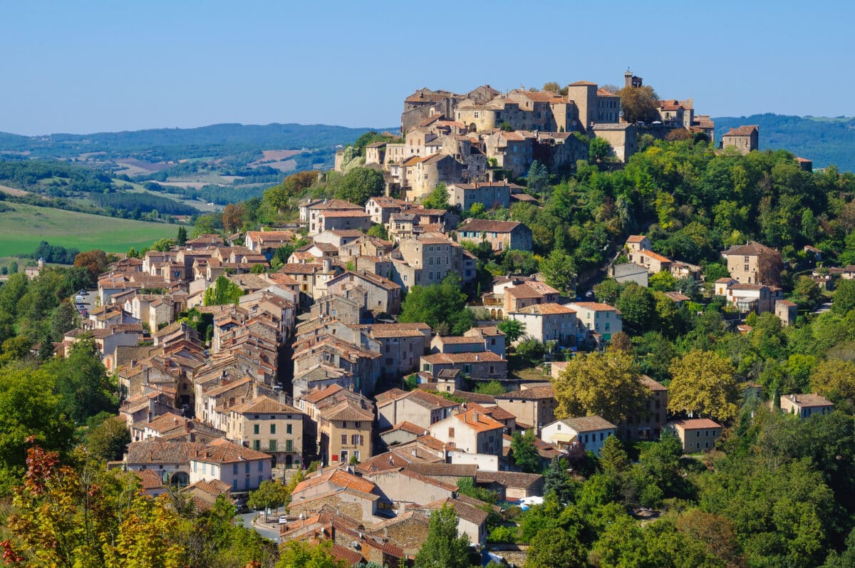 Visitez Cordes-sur-Ciel