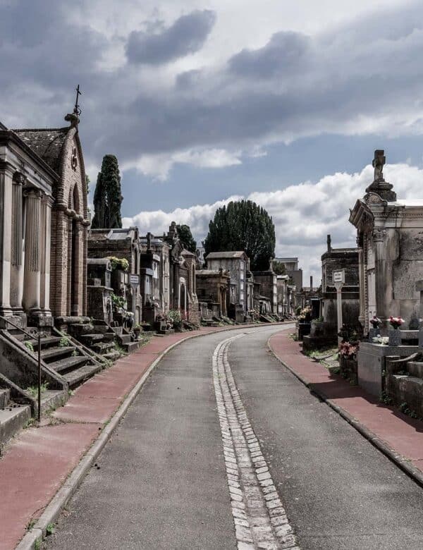 Halloween, le cimetière Terre Cabade